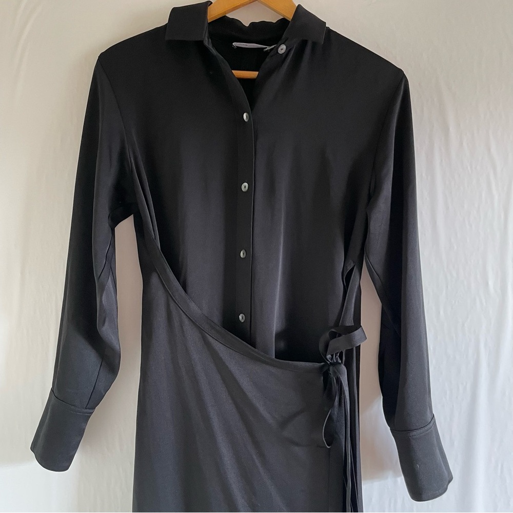 Vince Black Long Sleeve Wrap Dress Long Sleeve Size 4 - Picture 4 of 12